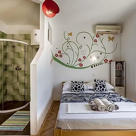 Keko 3* Jesenice (Split-Dalmatia)